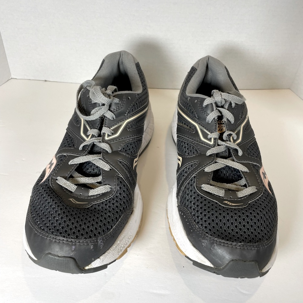 Saucony Cohesion 11 Shoes. Women’s Size 10 Running Walking Casual.